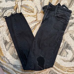 Old Navy Black Distressed Women's Ankle Jeans